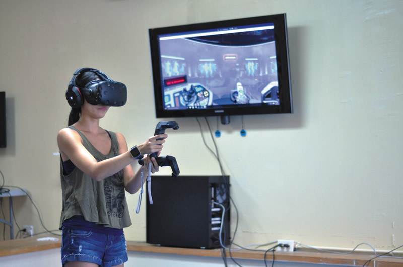 Nicole Kato test out VR games at Lost Inside JAIMIE KIM PHOTOS