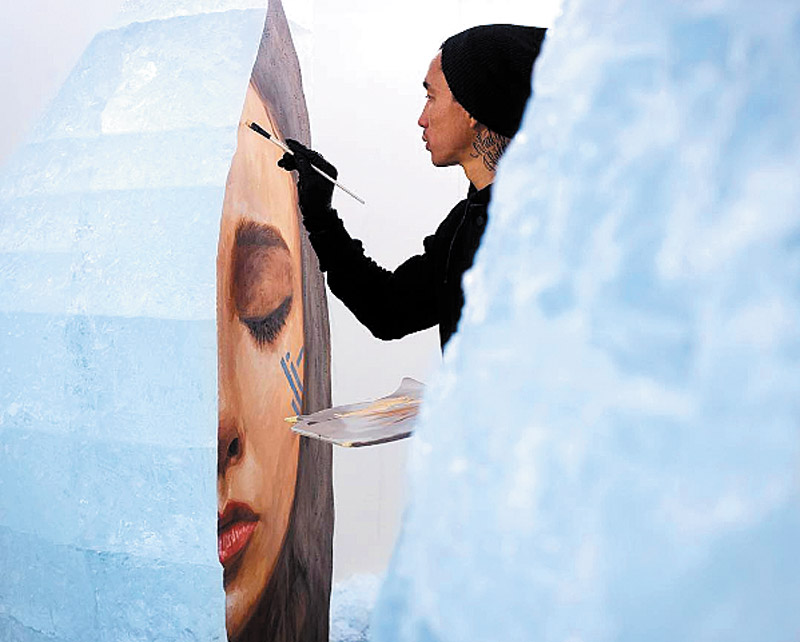 Yoro's iceberg installation he did in collaboration with Instagram for Facebook at the Cannes Lions International Festival of Creativity 2016